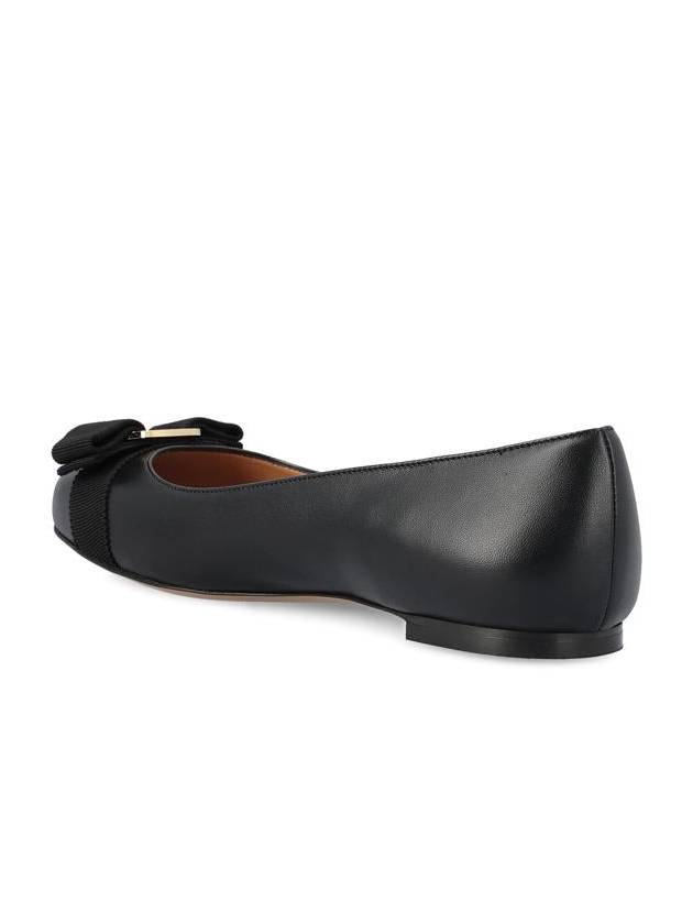 Varina Bow Ballet Flats Black - SALVATORE FERRAGAMO - BALAAN 4