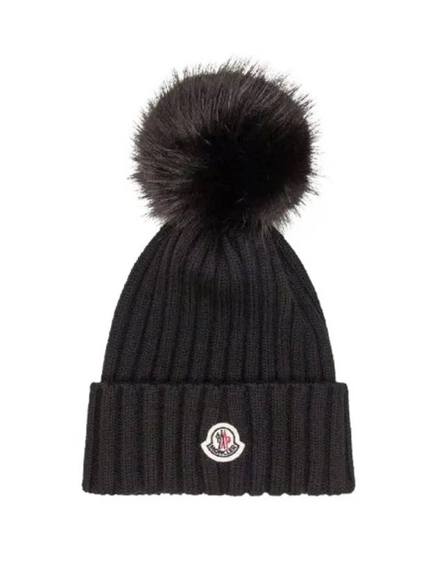 Logo Patch Beanie Black 3B00027M1131 999 - MONCLER - BALAAN 1