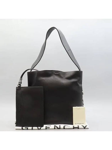 BB05463781 Black Leather Infinity Bucket Bag Shoulder Pouch - GIVENCHY - BALAAN 1