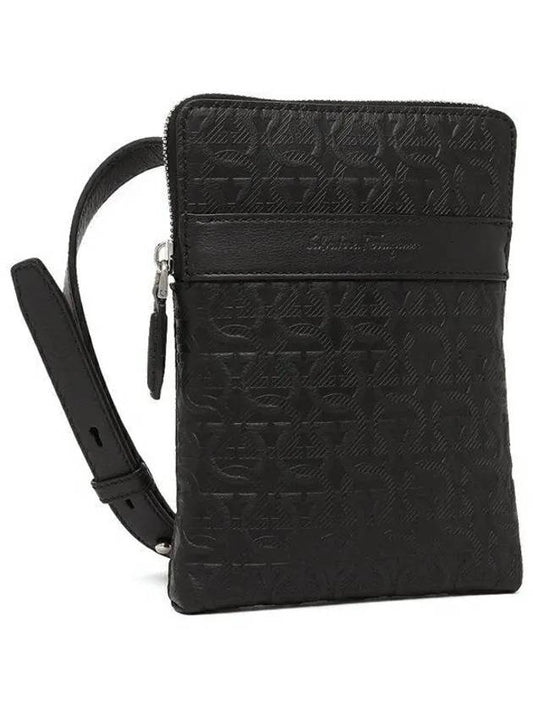 Gancini Embossed Travel Cross Bag Black - SALVATORE FERRAGAMO - BALAAN 2