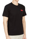 Play Men's Red Double Heart Wappen Short Sleeve T-Shirt P1 T226 1 Black - COMME DES GARCONS - BALAAN 4