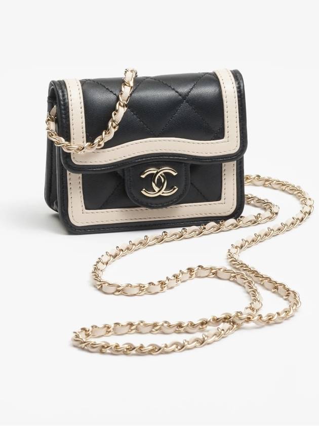 Twotone chain mini bag - CHANEL - BALAAN 3