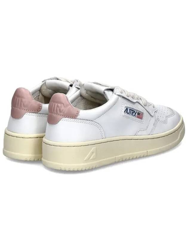 Medalist Pink Tab Leather Low Top Sneakers White - AUTRY - BALAAN 5