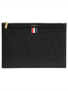 Pebble Grain Three Stripes Zipper Small Clutch Bag Black - THOM BROWNE - BALAAN 2