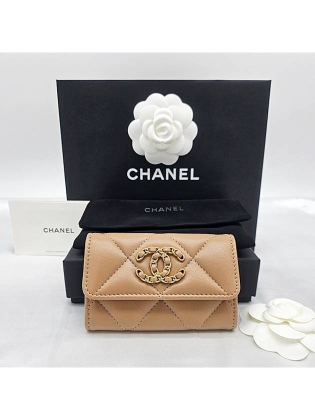 19 Flap Card Wallet Brown AP1790 - CHANEL - BALAAN 2