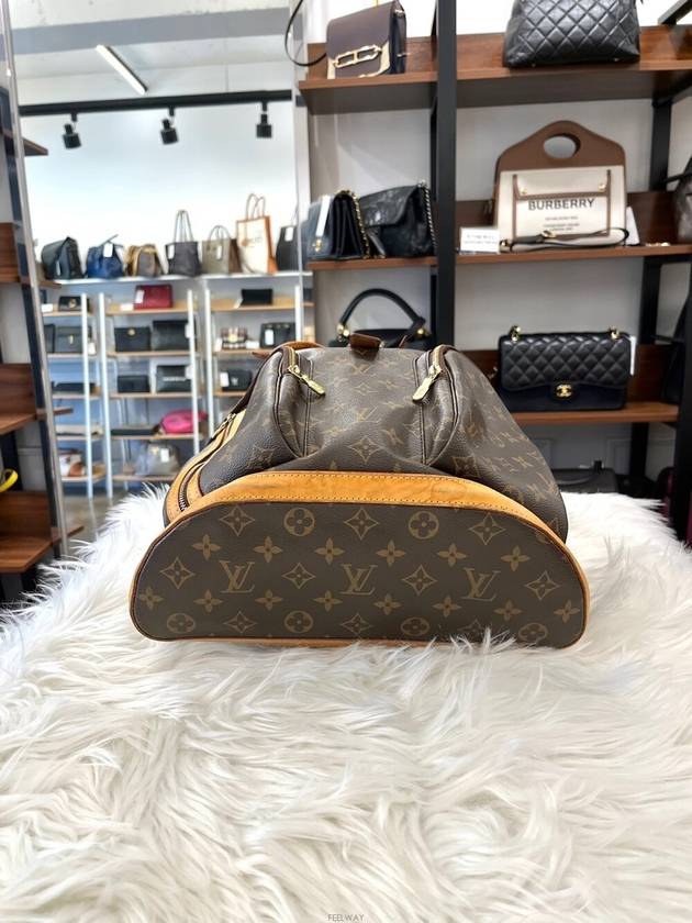 Daol Sangin Store Bospore Backpack Monogram M40104 Condition B - LOUIS VUITTON - BALAAN 5