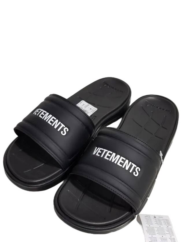 USSRE4 M BLACK WHITE Men s Slippers - VETEMENTS - BALAAN 6