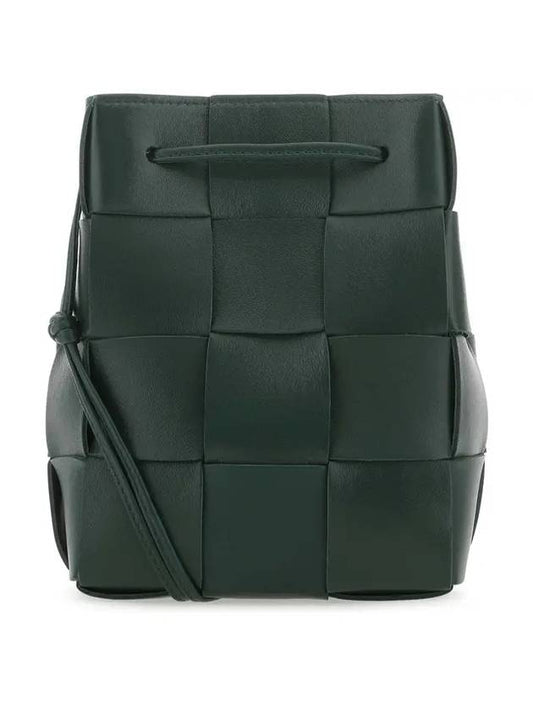 Intrecciato Cassette Small Leather Bucket Bag Green - BOTTEGA VENETA - BALAAN.