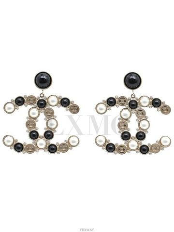 women earrings - CHANEL - BALAAN 1