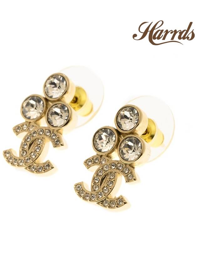 Immediate domestic departure CC logo triple crystal earrings champagne gold ABA508 - CHANEL - BALAAN 4