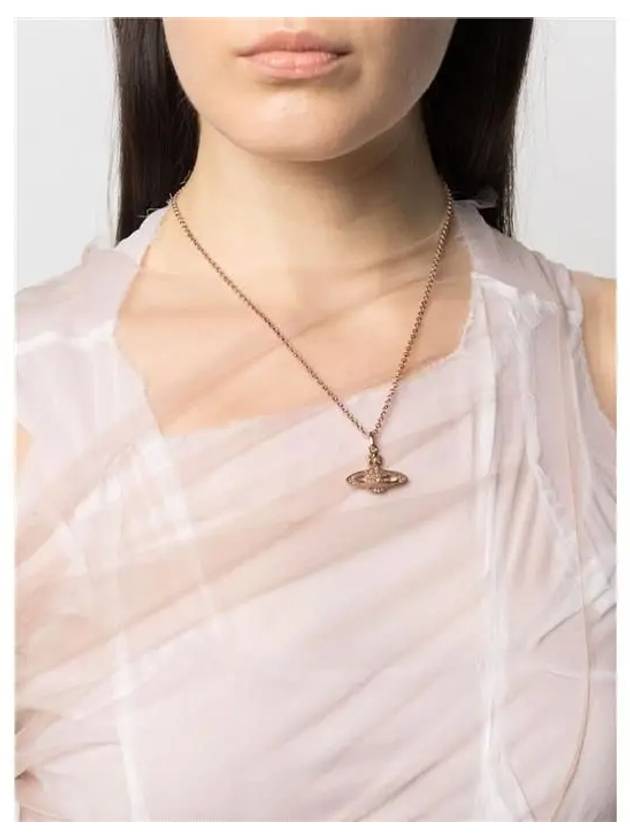 Mini Bas Relief Pendant Necklace Rose Gold - VIVIENNE WESTWOOD - BALAAN 3