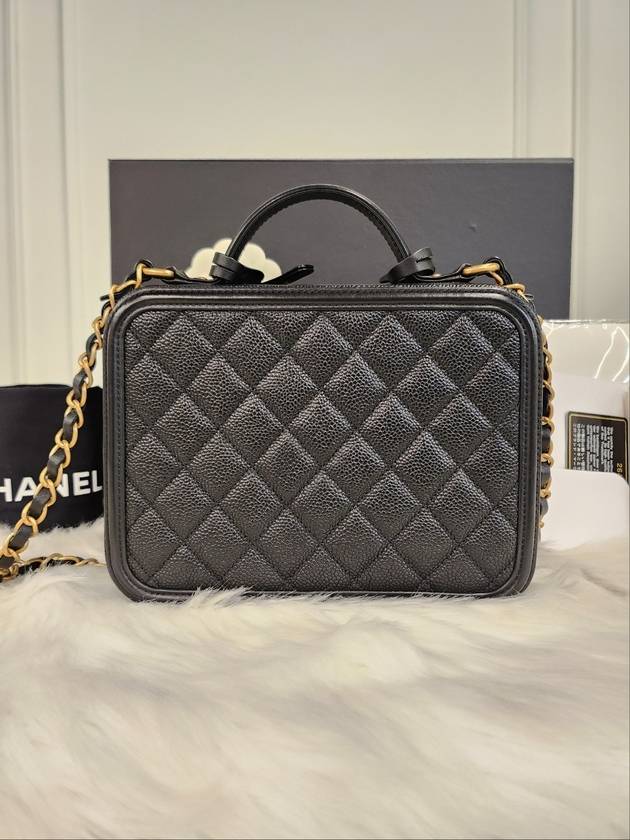 Women s Cosmetic Case No 26 A99343 Condition A - CHANEL - BALAAN 3