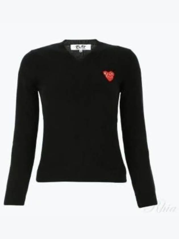 AZ N073 051 1 P1N073 Double heart wappen wool V neck knit 671023 - COMME DES GARCONS - BALAAN 1