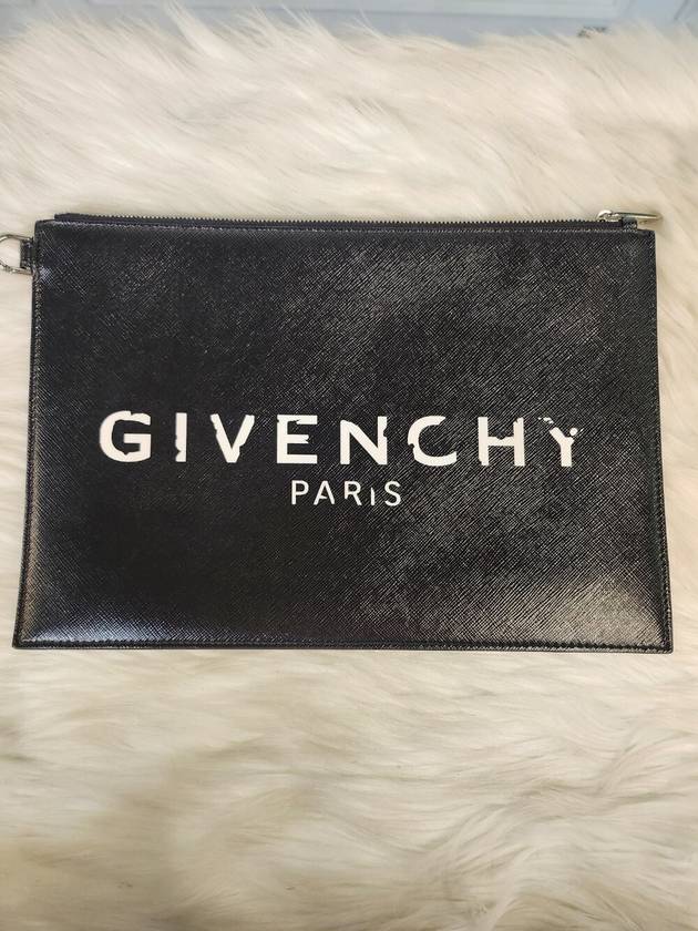 Daol Beomeo Branch Vintage logo clutch bag condition A - GIVENCHY - BALAAN 1