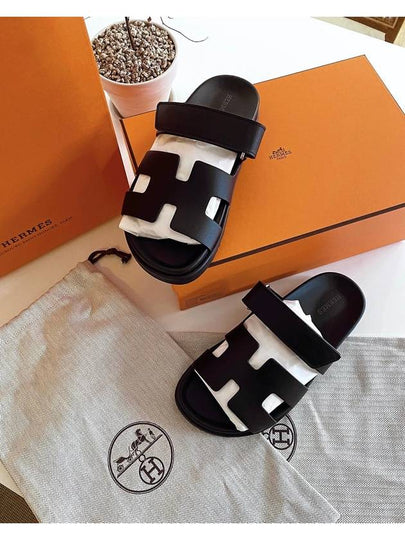 Hermes Chypre H Logo Calfskin Sandals Black - HERMES - BALAAN 2