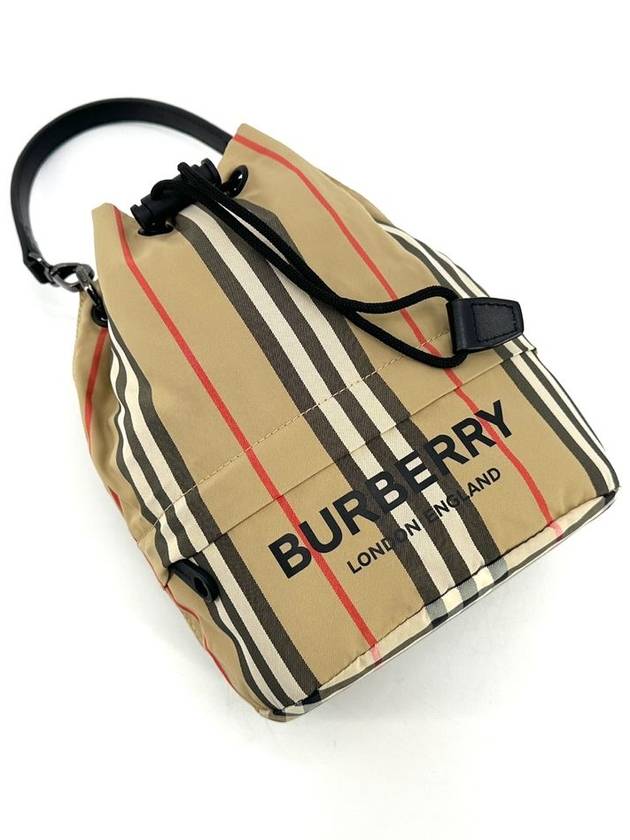 Phoebe Pouch - BURBERRY - BALAAN 1