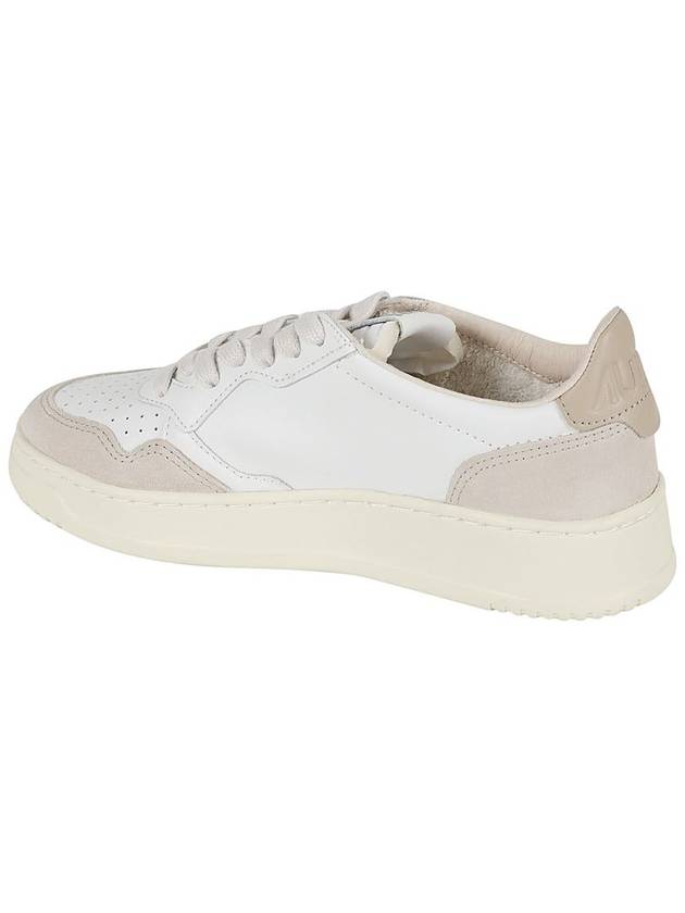 Women's Medalist Leather Low Top Sneakers White Beige - AUTRY - BALAAN 6