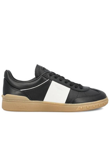 Valentino Garavani Sneakers - VALENTINO - BALAAN 1