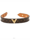 Monogram M6042E Essential V Bracelet - LOUIS VUITTON - BALAAN 4