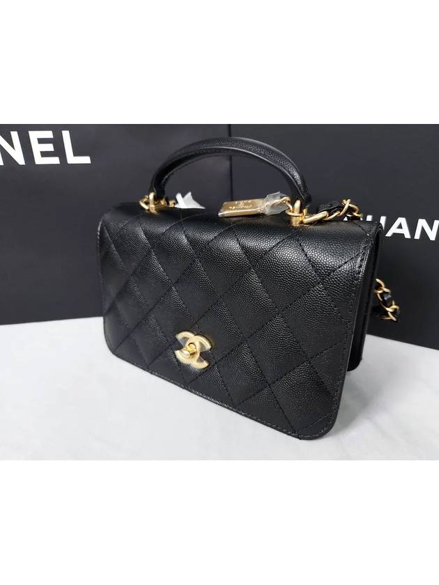 Women's CC Logo Gold Hardware Grained Calfskin Flap Cross Bag Black - CHANEL - BALAAN 3