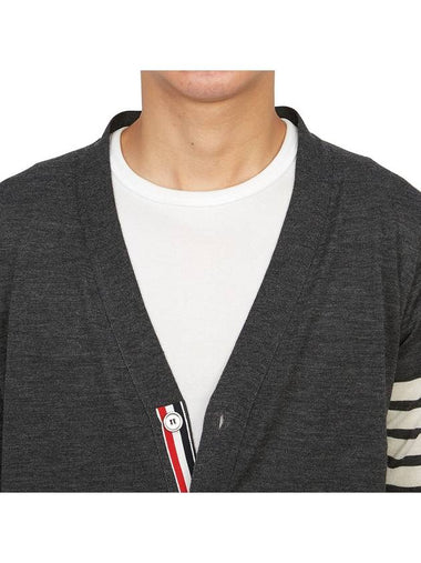 Men's Sustainable Classic Diagonal Wool Cardigan Dark Grey - THOM BROWNE - BALAAN 7