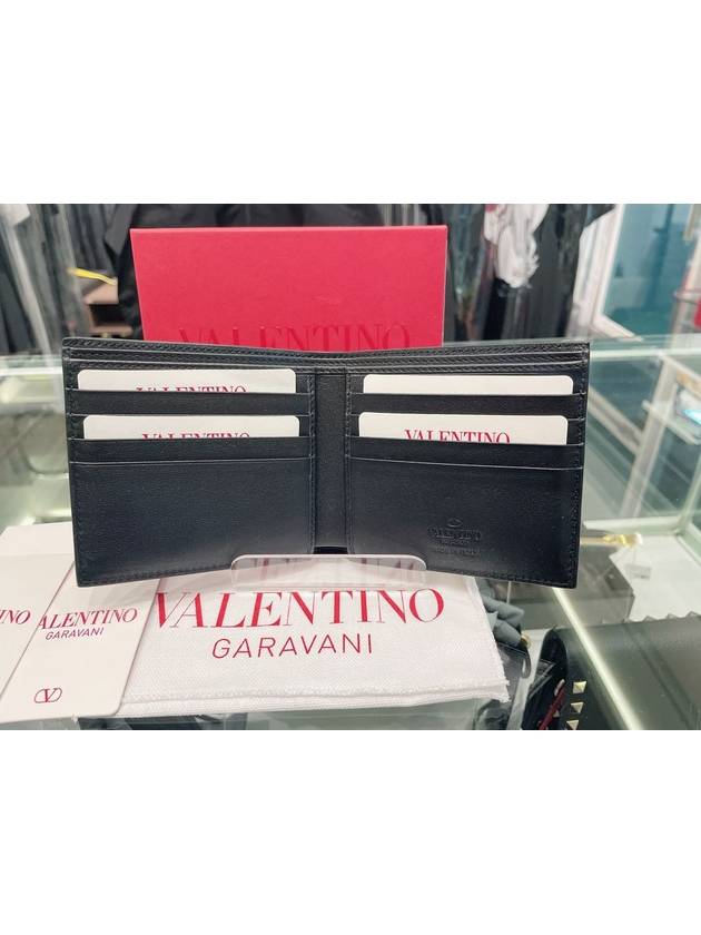 Rockstud Bicycle Wallet Black - VALENTINO - BALAAN.