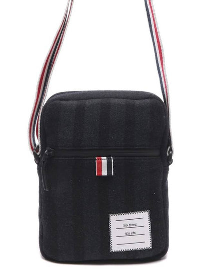 Diagonal Stripe Strap Camera Cross Bag Black - THOM BROWNE - BALAAN 2