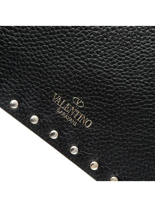 Rockstud Stampa Alce Clutch Bag Black - VALENTINO - BALAAN 8