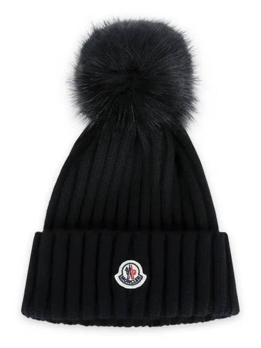 Pom Logo Patch Beanie Black 3B00027 M1131 999 - MONCLER - BALAAN 2