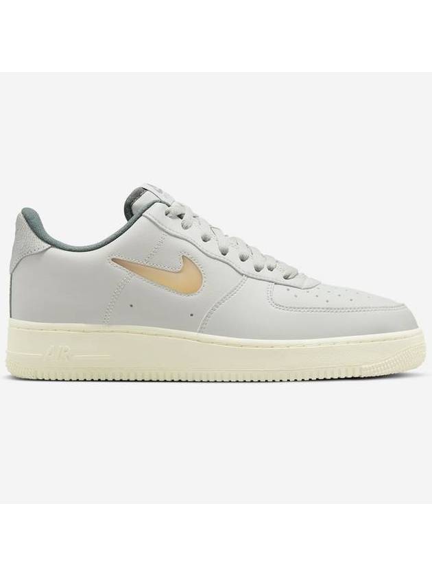 Air Force 1 '07 LX Low Top Sneakers Light Bone Coconut Milk - NIKE - BALAAN 1