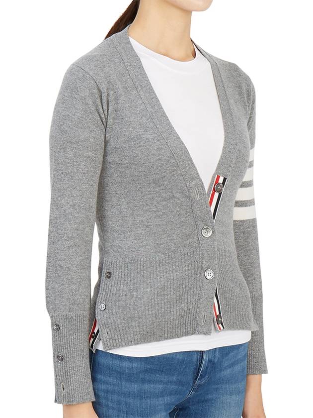 4-Bar V-Neck Cashmere Cardigan Light Grey - THOM BROWNE - BALAAN 5