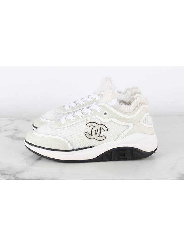 CC logo knit sneakers white 36 5 235 - CHANEL - BALAAN 4