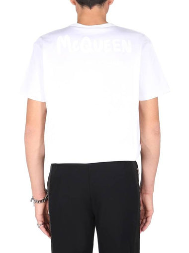 T-shirt WITH Graffiti Logo Print 666626QRZ7B0900 B0040171885 - ALEXANDER MCQUEEN - BALAAN 1