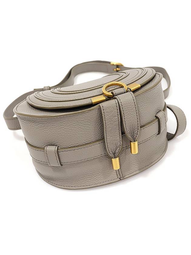 CHC21AS680F01053 Cashmere Gray Grain Calfskin Gold plated Marci Saddle Small Cross Bag - CHLOE - BALAAN 5