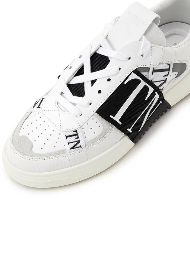 Men's VL7N Band Low Top Sneakers White Black - VALENTINO - BALAAN 8