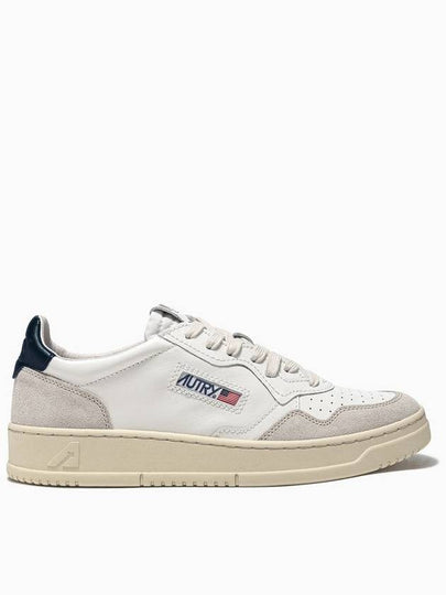 Women's Leather Suede Medalist Low Top Sneakers White Blue - AUTRY - BALAAN 2