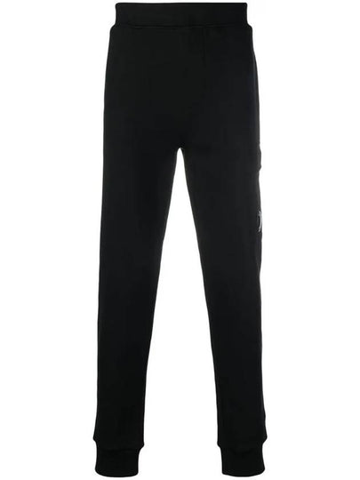 Men's Lens Wappen Diagonal Fleece Jogger Track Pants Black - CP COMPANY - BALAAN 2