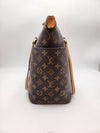 Daol Beomeo Branch Totally GM Monogram Status B - LOUIS VUITTON - BALAAN 4