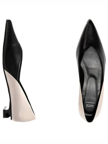 Point Toe Flat Beige Black - AMI - BALAAN 1