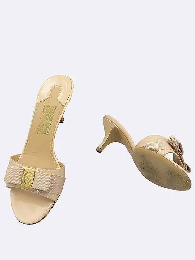 Smith Market Ferragamo Beige Shoes Women s - SALVATORE FERRAGAMO - BALAAN 3