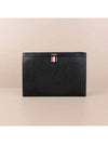 Pebble Grain Three Stripes Zipper Small Clutch Bag Black - THOM BROWNE - BALAAN 2