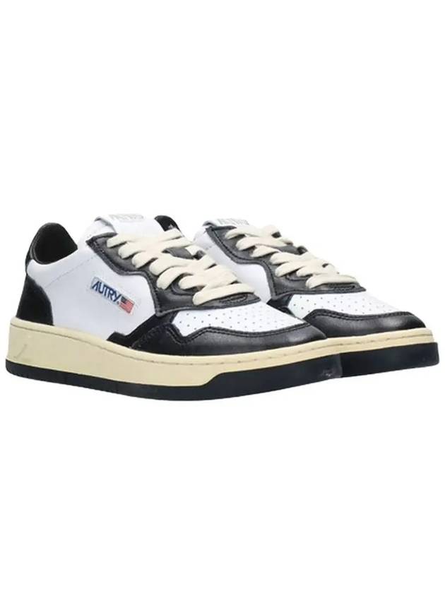 Medalist Killer Whale Sneakers White Black - AUTRY - BALAAN 4