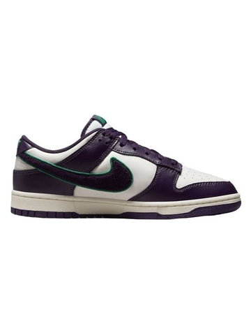 Dunk Low Chenille Swoosh Low Top Sneakers Grand Purple - NIKE - BALAAN 1