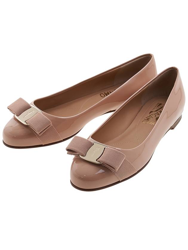 Salvatore Barina Patent Ballerina Pink - SALVATORE FERRAGAMO - BALAAN.