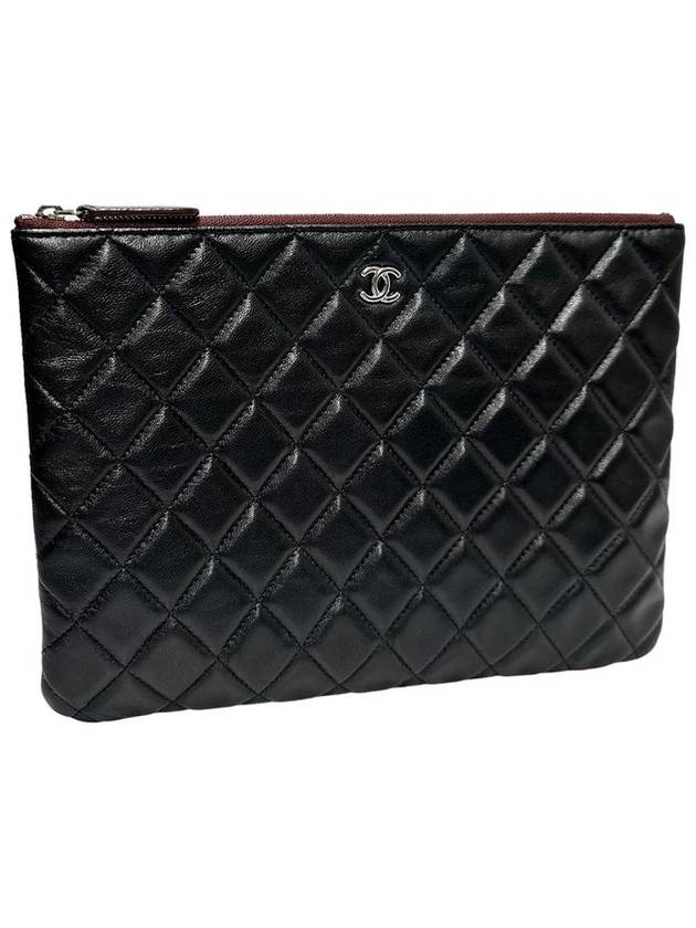 Women s A82545 Black Lambskin Classic Gold CC Logo New Medium Clutch - CHANEL - BALAAN 2