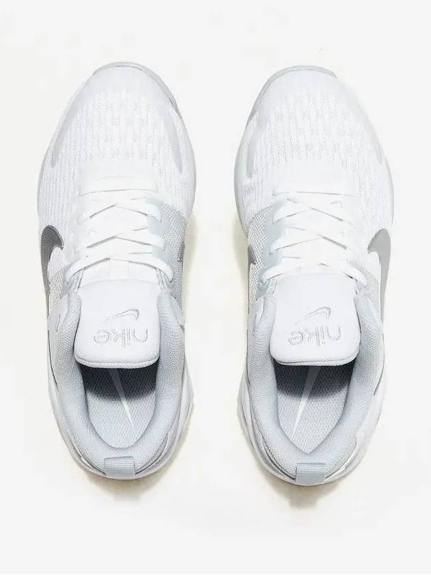 Women's Zoom Bella 6 Low Top Sneakers White - NIKE - BALAAN 3