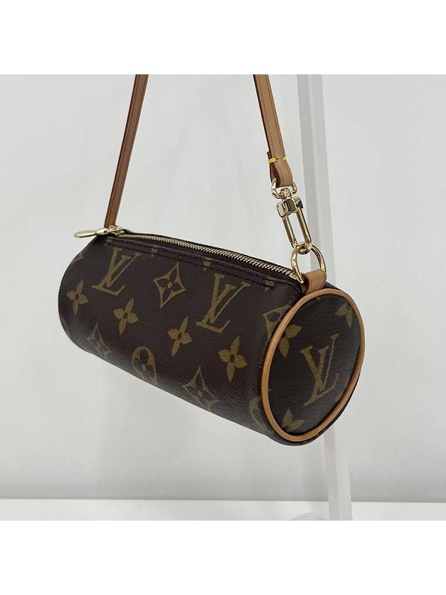 women pouch bag - LOUIS VUITTON - BALAAN 10