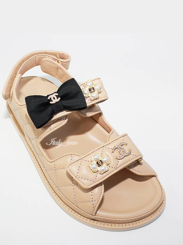 Ribbon Flower Lambskin Velcro Sandals Beige G40138 X01000 0T493 - CHANEL - BALAAN 6