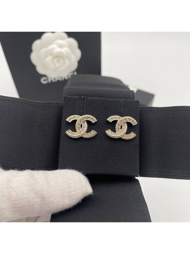 CC logo classic earrings crystal diamante A86504 - CHANEL - BALAAN 1