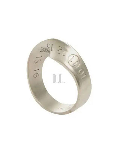 Number Motif Twist Ring Silver - MAISON MARGIELA - BALAAN 2